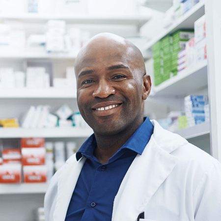 pharmacist temp photo